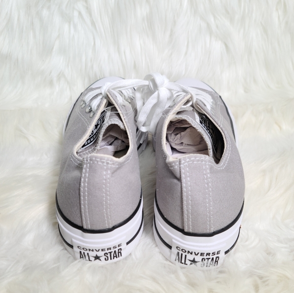 Converse Chuck Taylor All Star Low Top Gray 7 Women / 5 Men NWOB - Picture 3 of 6